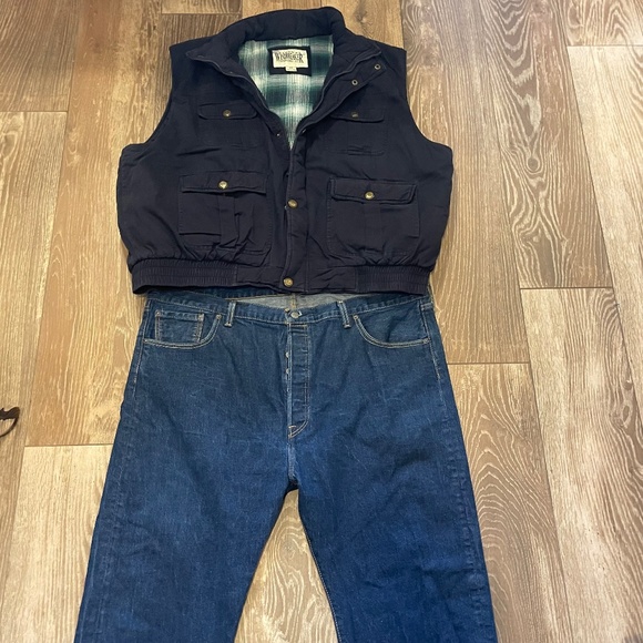 Levi's Original 501 Button Fly Denim Pre-washed Straight Leg Jeans 44x27 - Picture 16 of 16